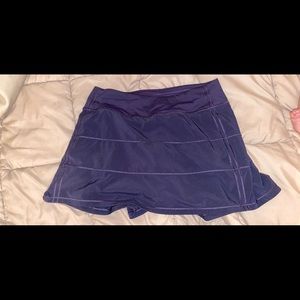 Lulu lemon pace rival skirt size 4 tall true navy